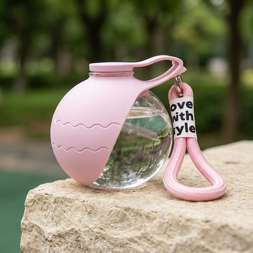 Gourde rose à bol pliable en décor naturel
